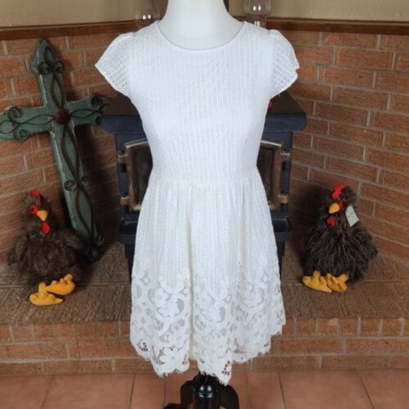 LOFT Dresses & Skirts - Loft White Lacy Scalloped Midi Spring Dress Size 2